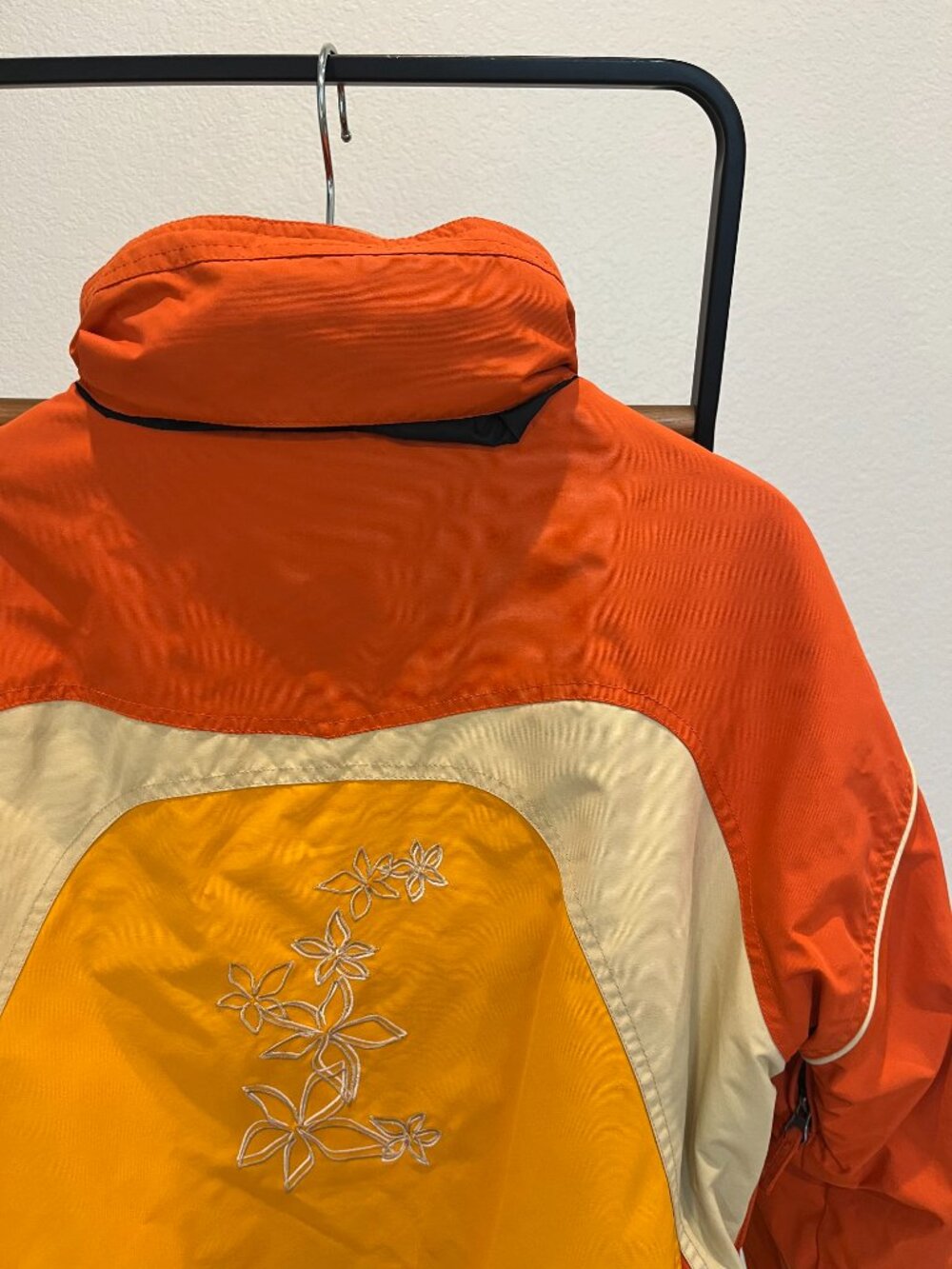 Active Ski/Snowboard Jacket Orange Size M - Picture 11 of 11